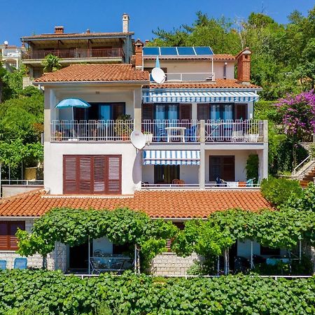 Apartments Mandica Rabac Εξωτερικό φωτογραφία