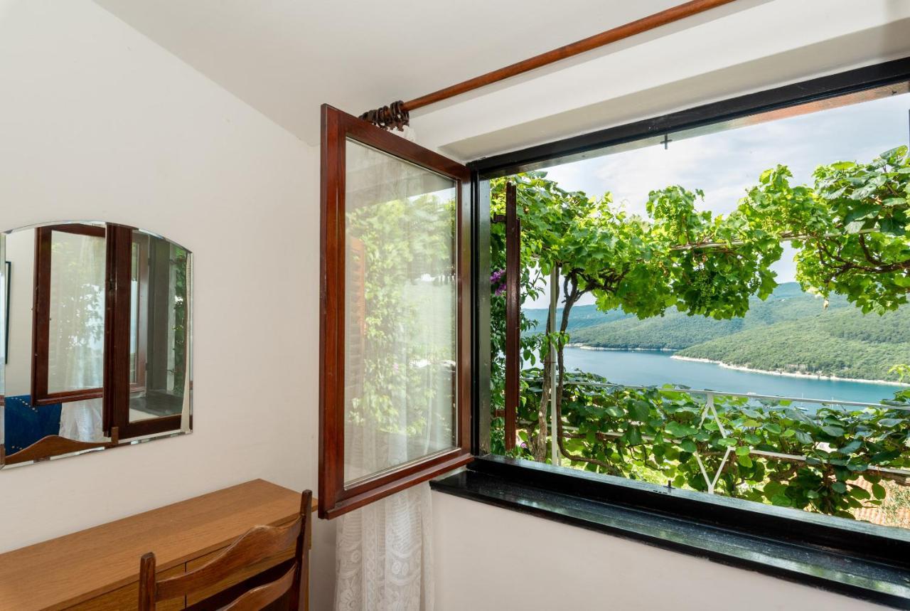 Apartments Mandica Rabac Εξωτερικό φωτογραφία