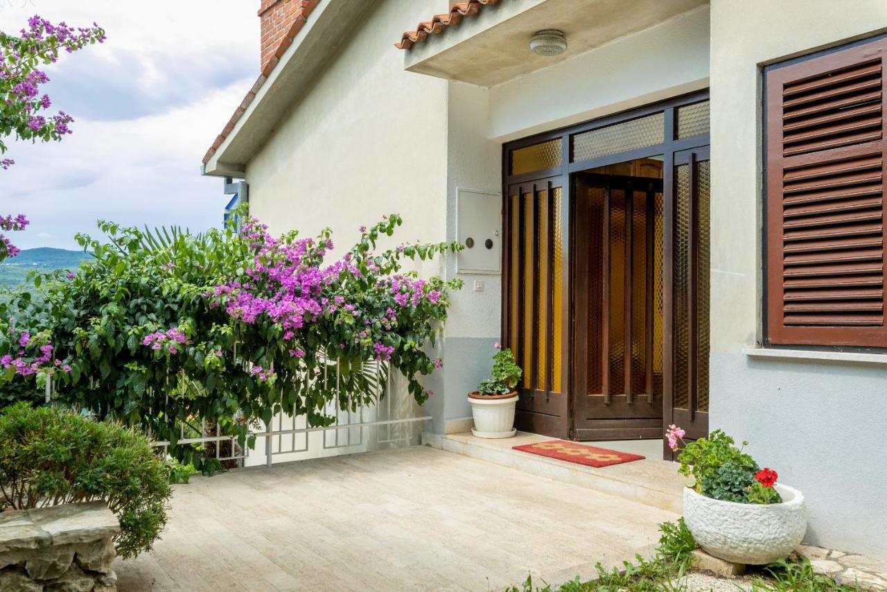 Apartments Mandica Rabac Εξωτερικό φωτογραφία