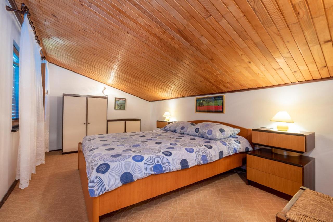 Apartments Mandica Rabac Εξωτερικό φωτογραφία