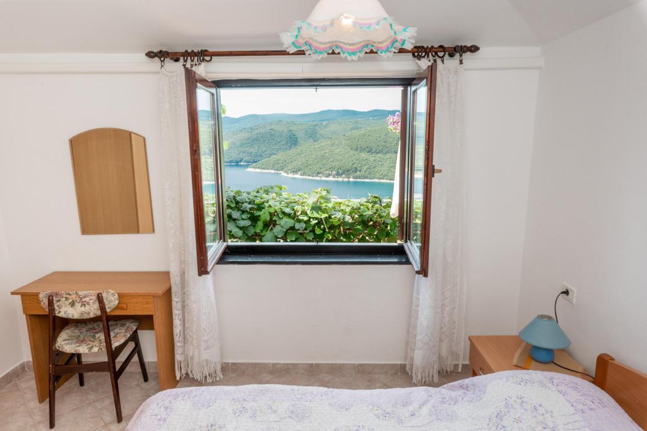 Apartments Mandica Rabac Εξωτερικό φωτογραφία