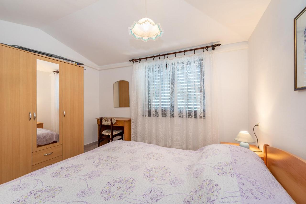 Apartments Mandica Rabac Εξωτερικό φωτογραφία