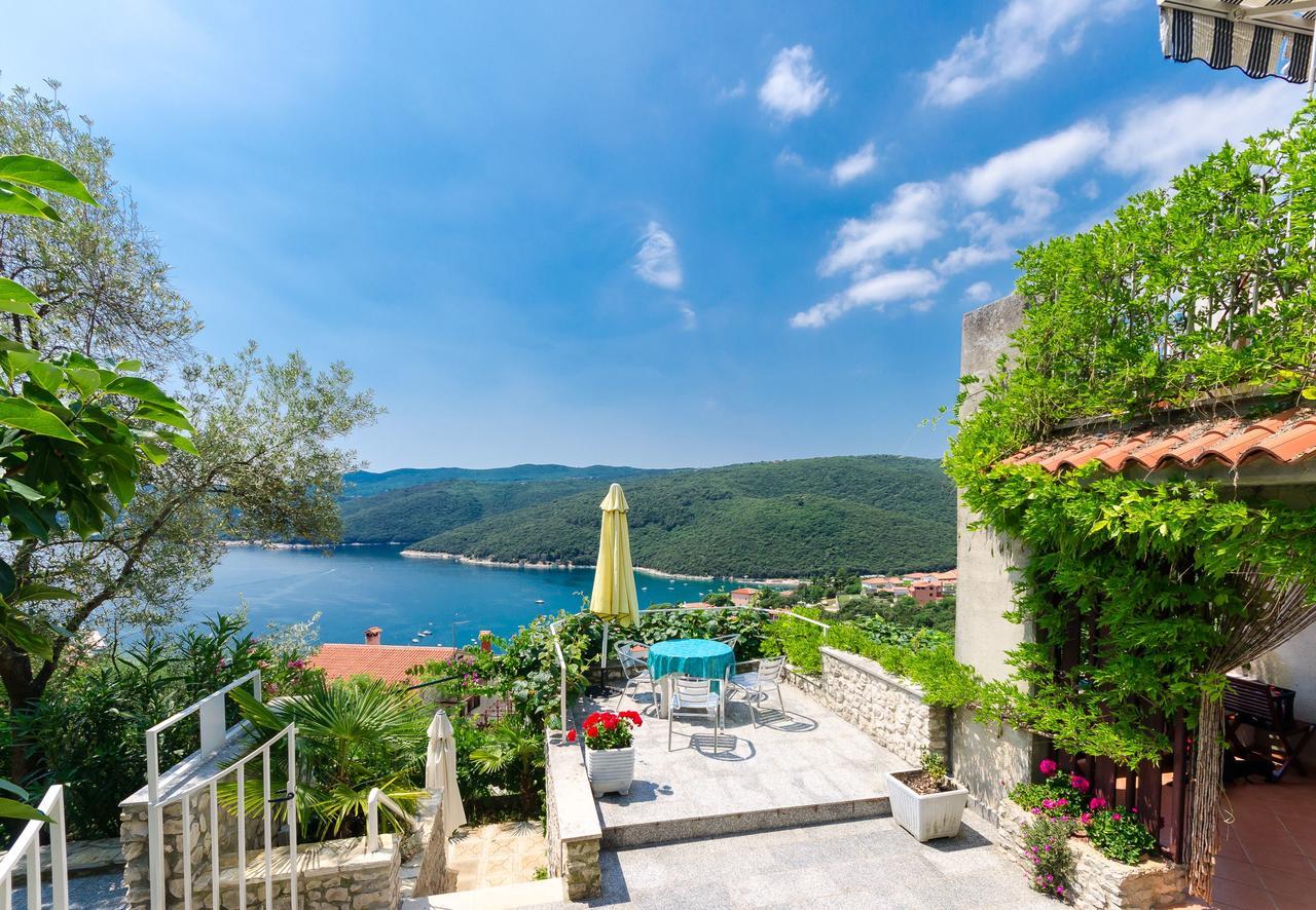 Apartments Mandica Rabac Εξωτερικό φωτογραφία